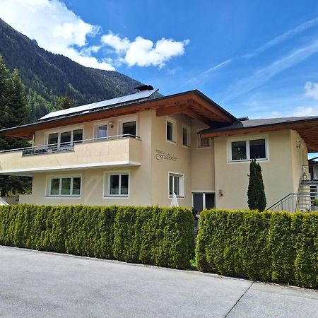 Haus Falkner Barbara Umhausen Bagian luar foto